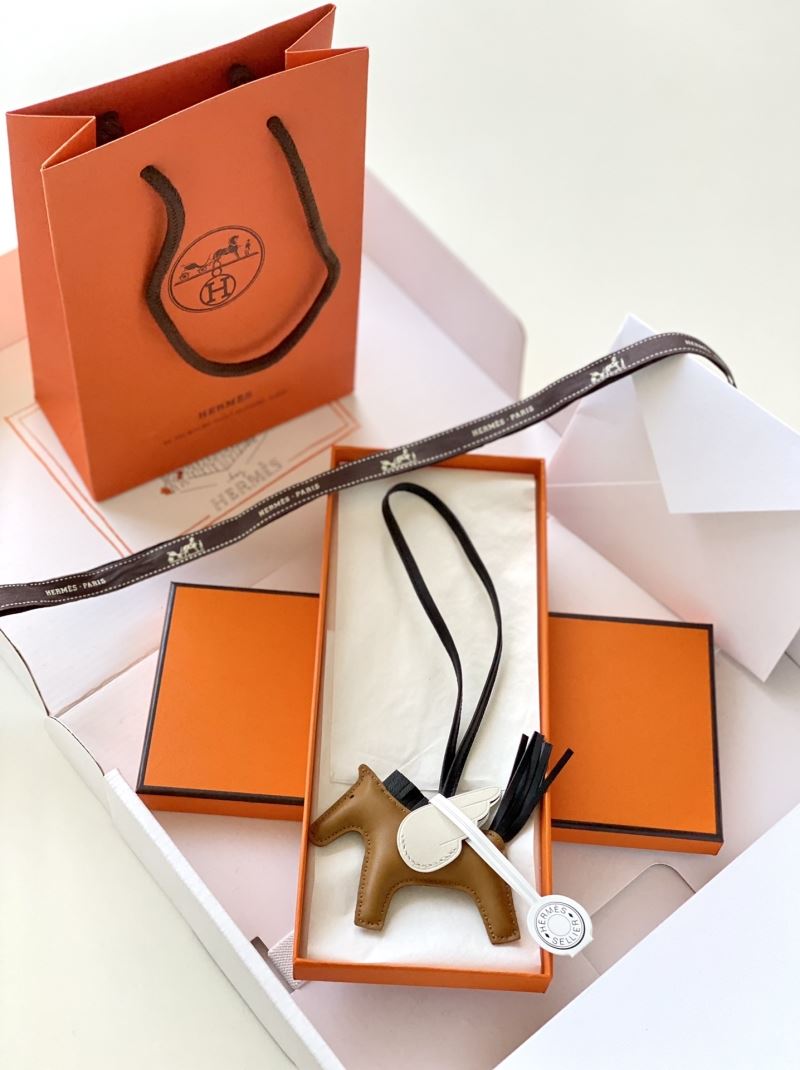 Hermes Handmade Pendant